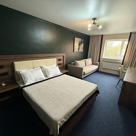 Ulpan Mini Hotel Astana Eksteriør bilde