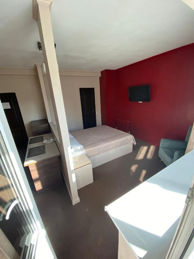 Ulpan Mini Hotel Astana Eksteriør bilde