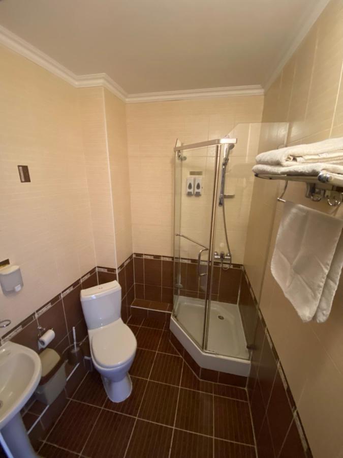Ulpan Mini Hotel Astana Eksteriør bilde