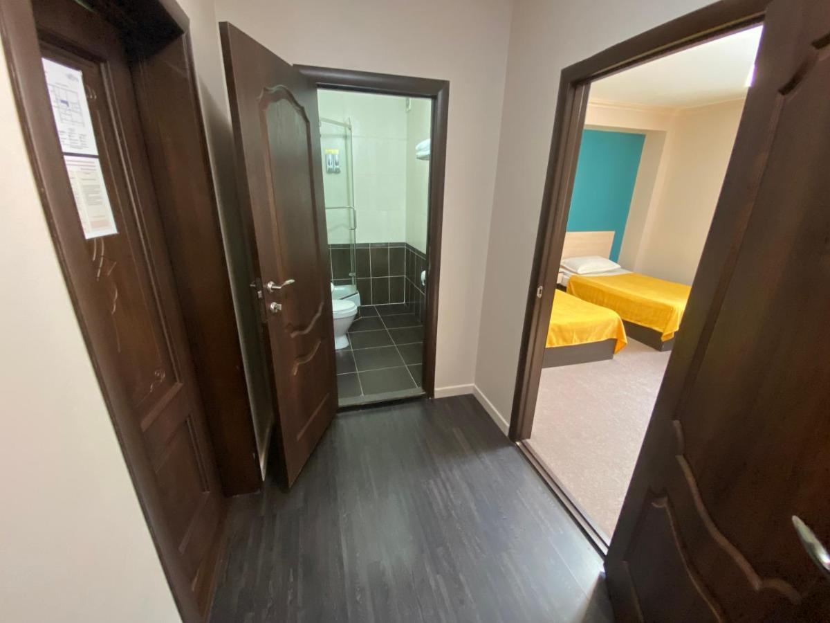 Ulpan Mini Hotel Astana Eksteriør bilde
