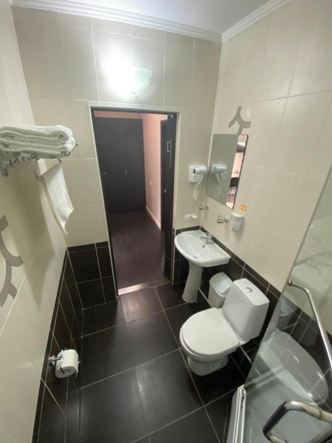 Ulpan Mini Hotel Astana Eksteriør bilde