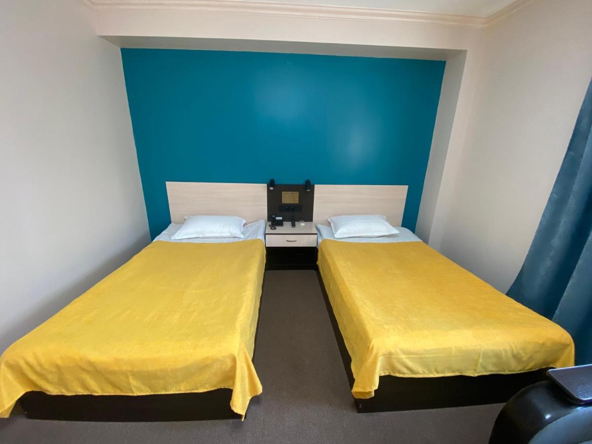 Ulpan Mini Hotel Astana Eksteriør bilde