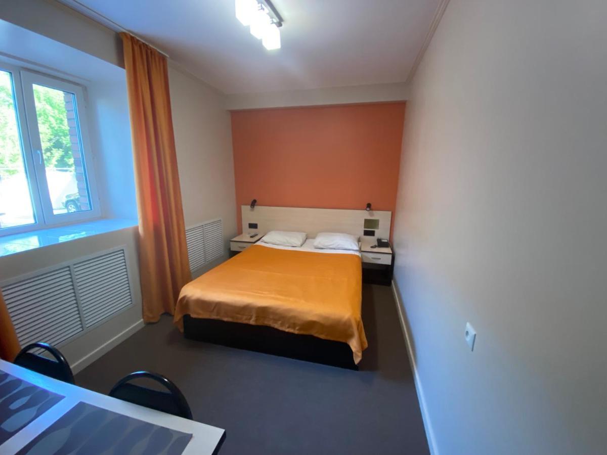 Ulpan Mini Hotel Astana Eksteriør bilde