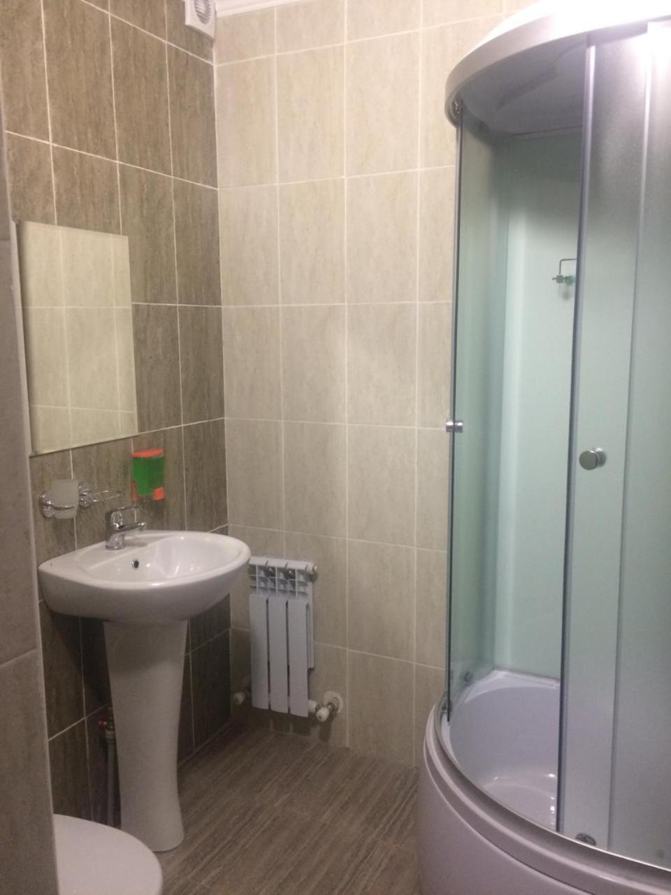 Ulpan Mini Hotel Astana Eksteriør bilde