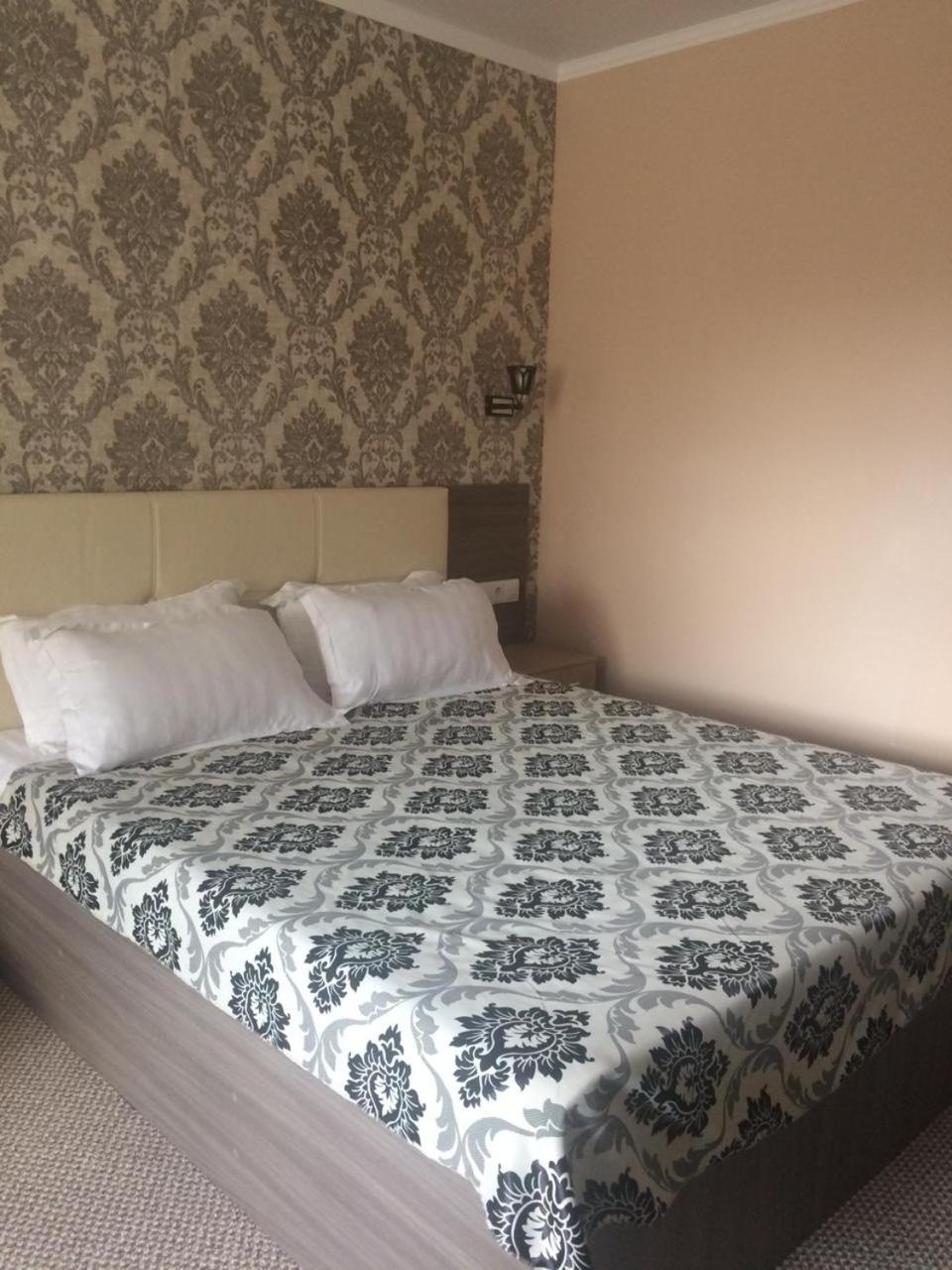 Ulpan Mini Hotel Astana Eksteriør bilde